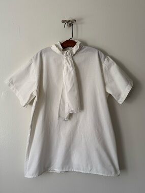 Vintage White Pussybow Top, Tie-Nexk Short sleeve Shirt.